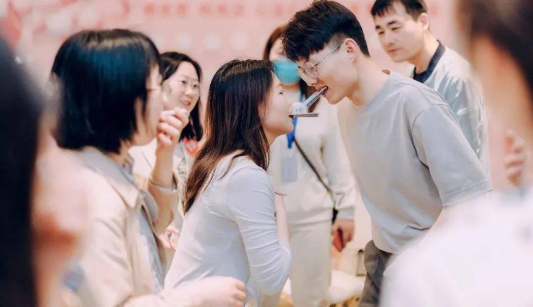 救援沙滩女孩